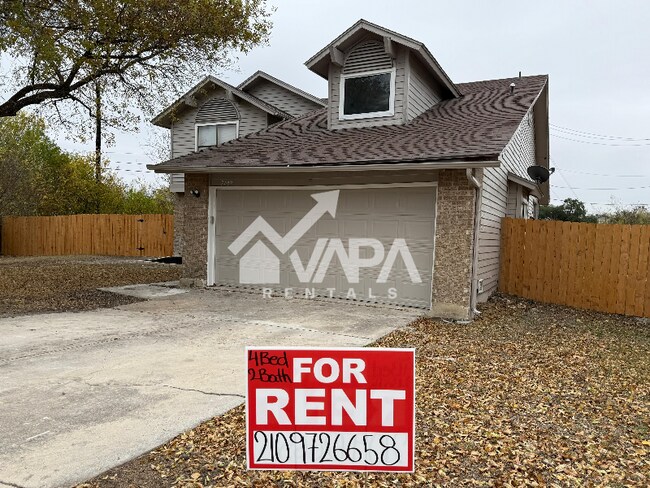 Photo - 7102 Grassy Trail House