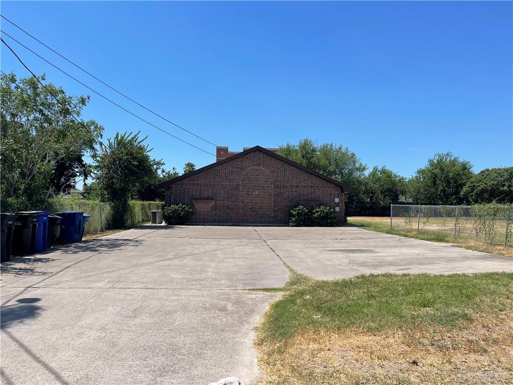 Foto principal - 2509 Erie Ave