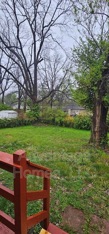 Foto del edificio - 11410 Palmer Ave