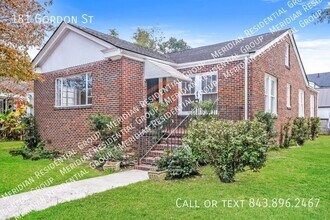 Building Photo - 181 Gordon St