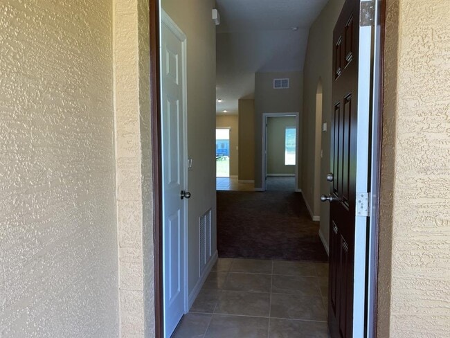 Building Photo - 45 Ponce Deleon Dr