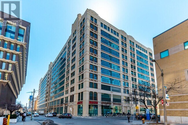 Building Photo - 1036-155-155 Dalhousie St