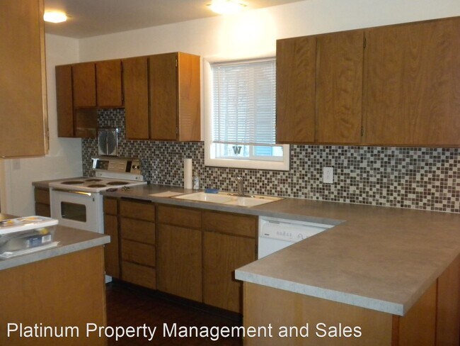 Foto del edificio - 3 br, 2 bath House - 1903 5th St