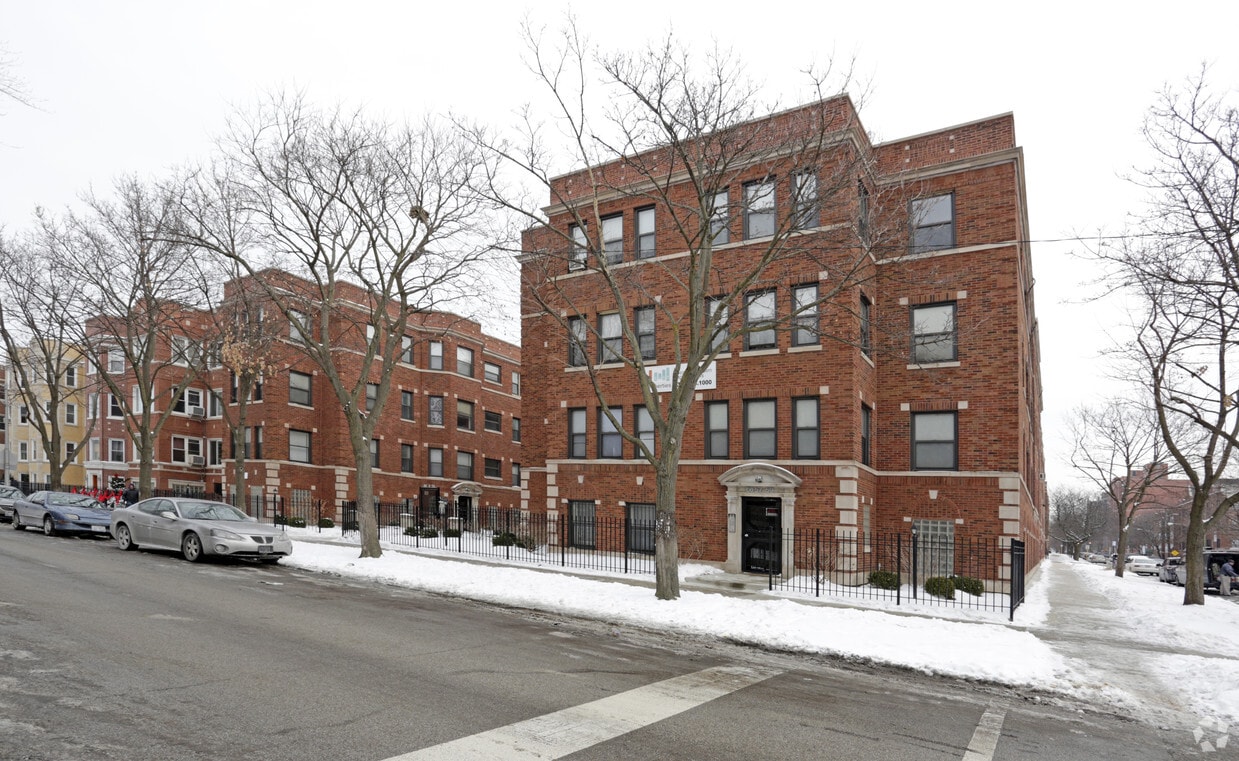 68496859 S Clyde Ave, Chicago, IL 60649 Apartments in Chicago, IL