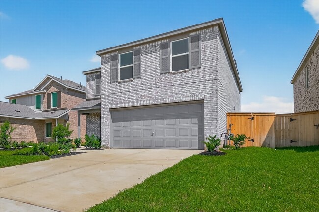 Building Photo - 16722 Spotted Oak Dr