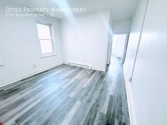 Building Photo - 2745 Kensington Ave