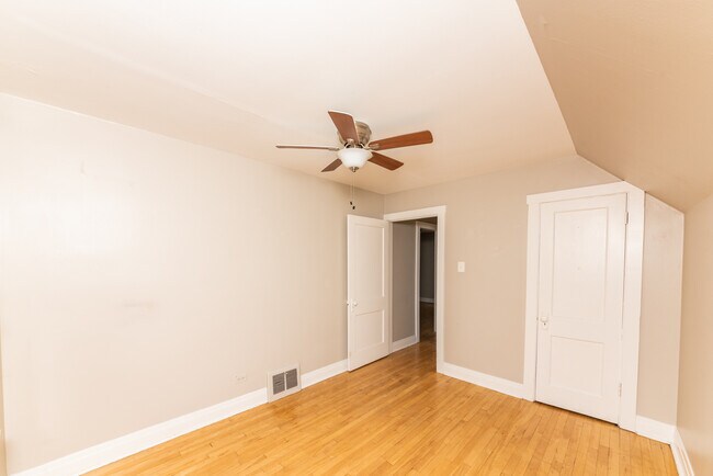 Foto del edificio - 4153 N Whipple St