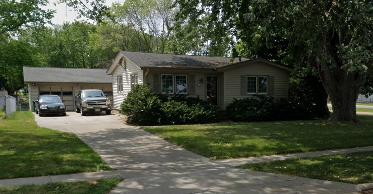 148 Paine St SE, Bondurant, IA 50035 House Rental in Bondurant, IA