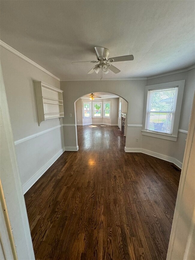 Building Photo - 1510 Nutwood St