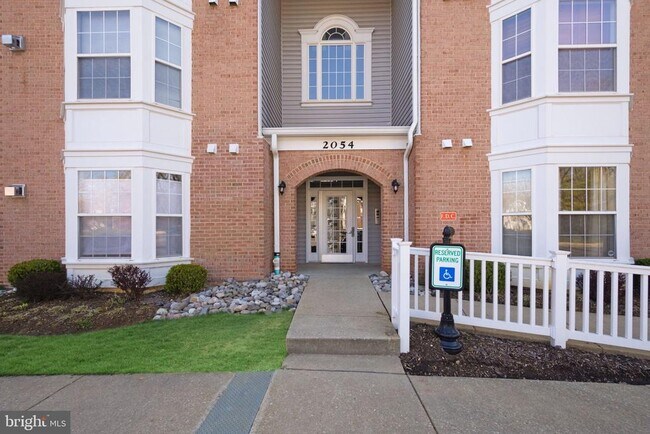 Foto del edificio - 2054 Quaker Way