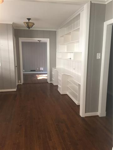 Foto del edificio - 4600 Belclaire Ave