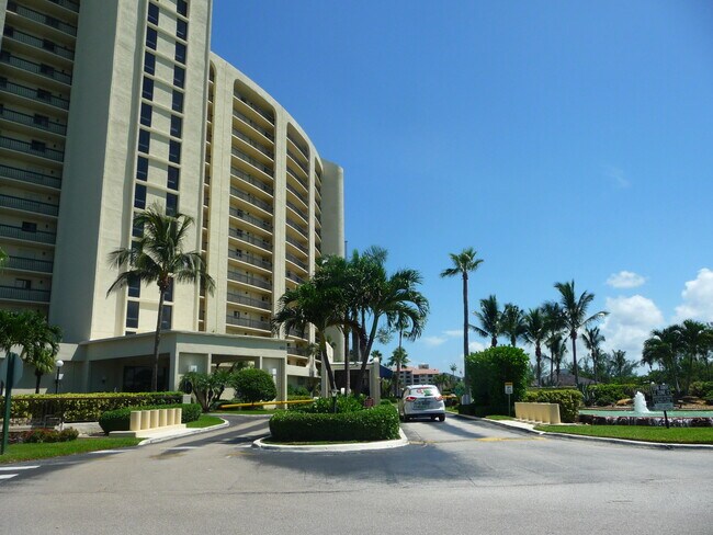 Building Photo - 100 Ocean Trail Way