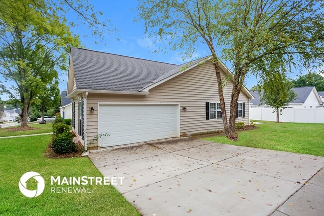 Foto del edificio - 15387 Leslie Brooke Rd