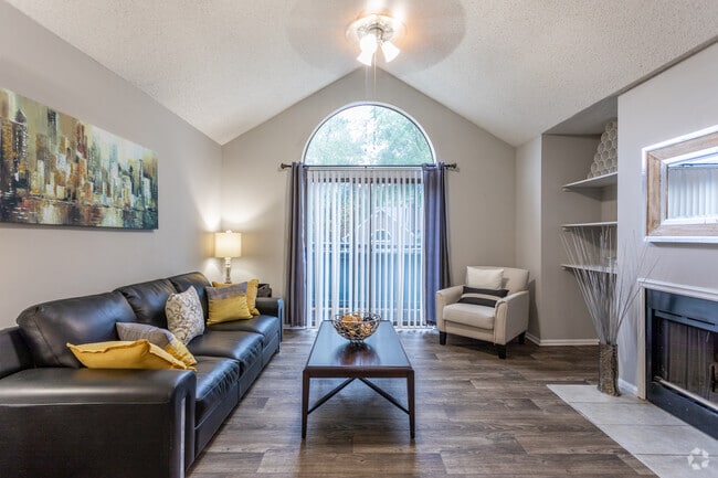 1HAB, 1BA - 752 ft² - East Ponce Village