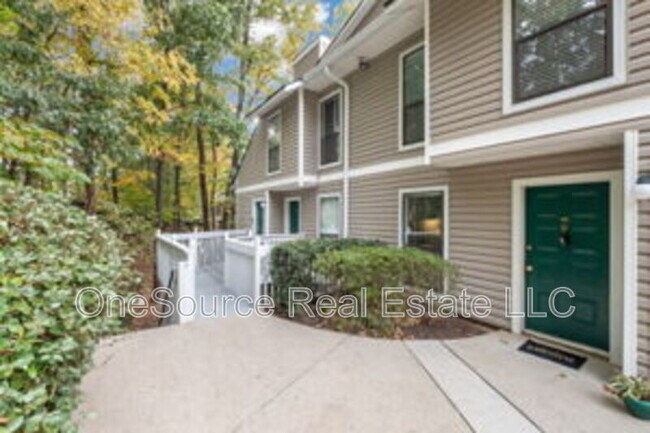 Foto del edificio - 1101 Wynnes Ridge Cir