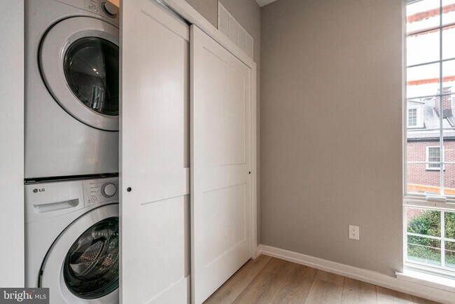 Foto del edificio - 713 S Mildred St