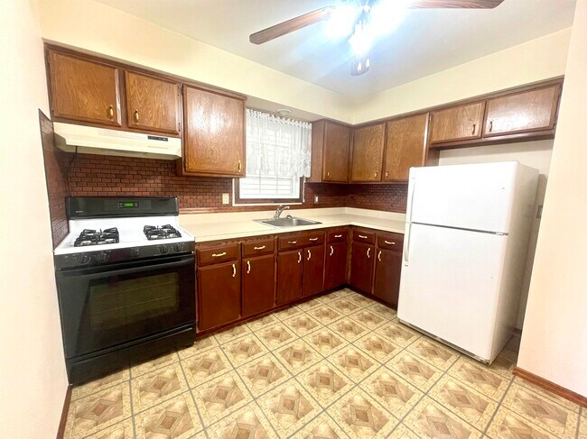 Foto del edificio - 57 ISABELLA Ave