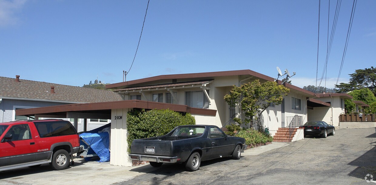 Primary Photo - 2024 Altamont Rd
