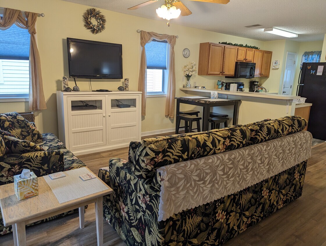 Foto principal - 1460 Blue Tree Ct