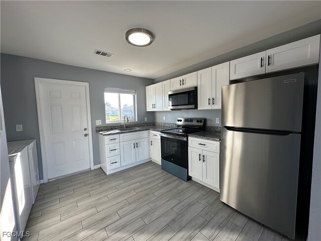 Foto del edificio - 137-139 Gordon Ave S