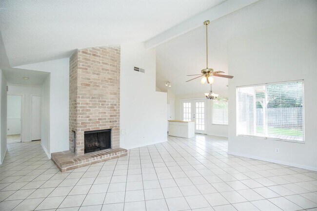 Foto del edificio - 2907 Garden Ln