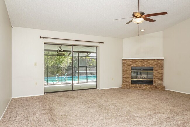 Foto del edificio - 2479 Wood Oak Dr