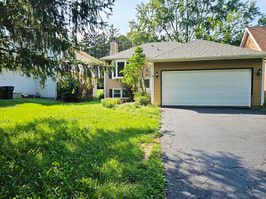 Primary Photo - 1105 Greensfield Dr