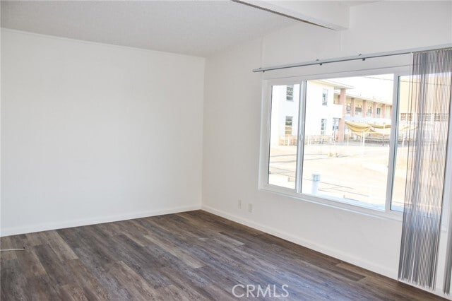 Building Photo - 1637 W Malvern Ave