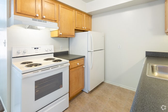 Interior Photo - Newport Park Apartments