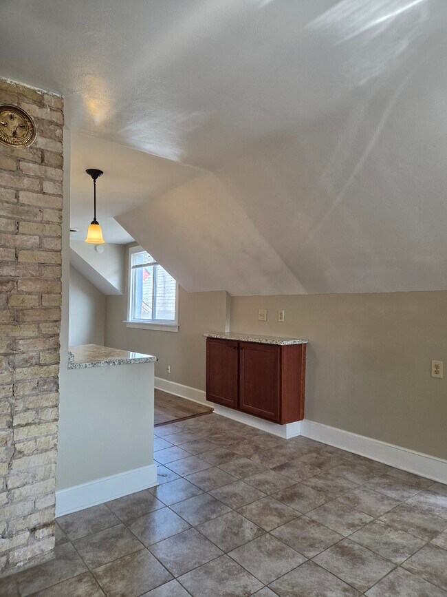 Foto del edificio - 2213 S Robinson Ave