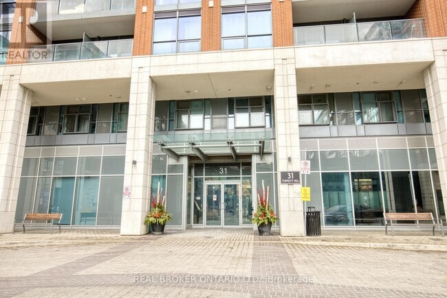 Building Photo - 31 Tippett Rd