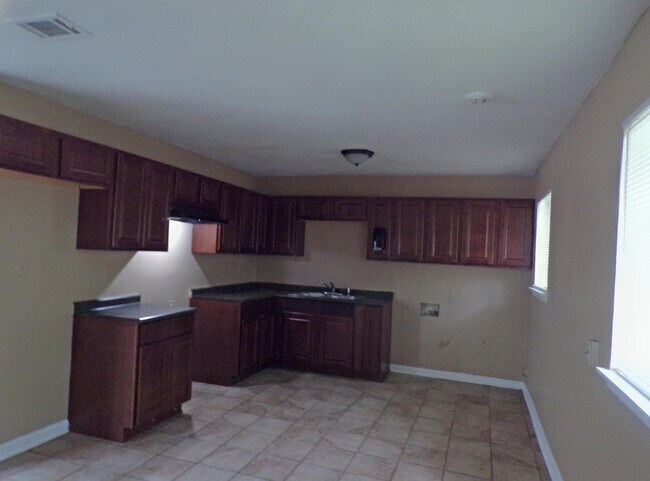 Foto del edificio - 3556 Neely Rd