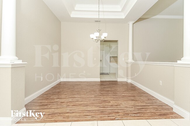 Foto del edificio - 7298 Winners Blvd