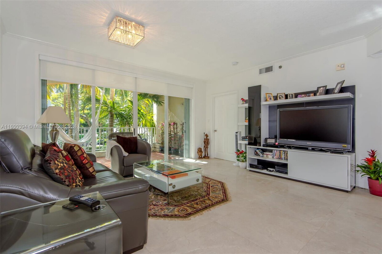 Foto principal - 1824 Brickell Ave