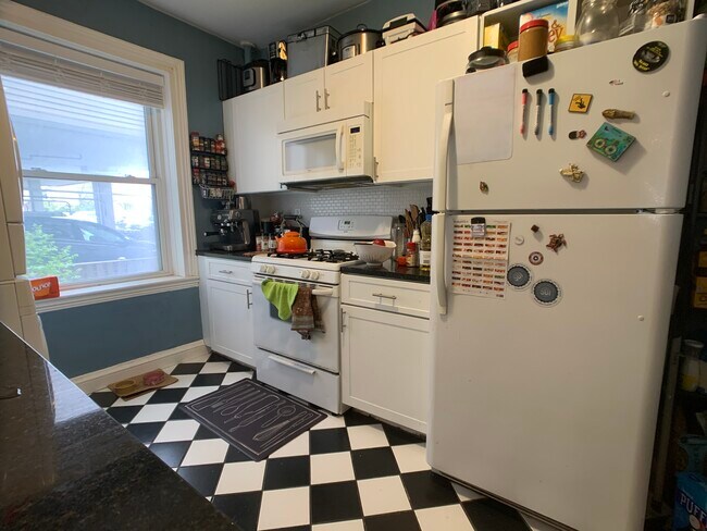 Foto del edificio - 1662 Commonwealth Avenue