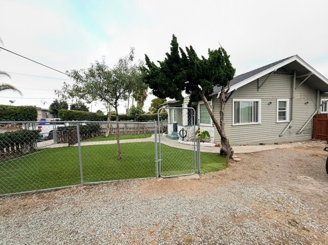 Building Photo - 4117 Jamul Ave