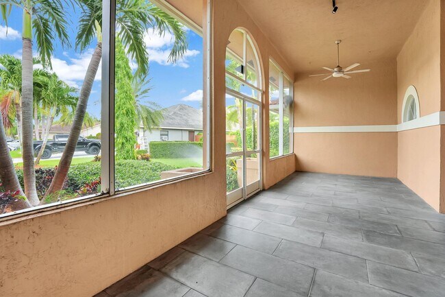 Building Photo - 10080 NW 53rd Ct
