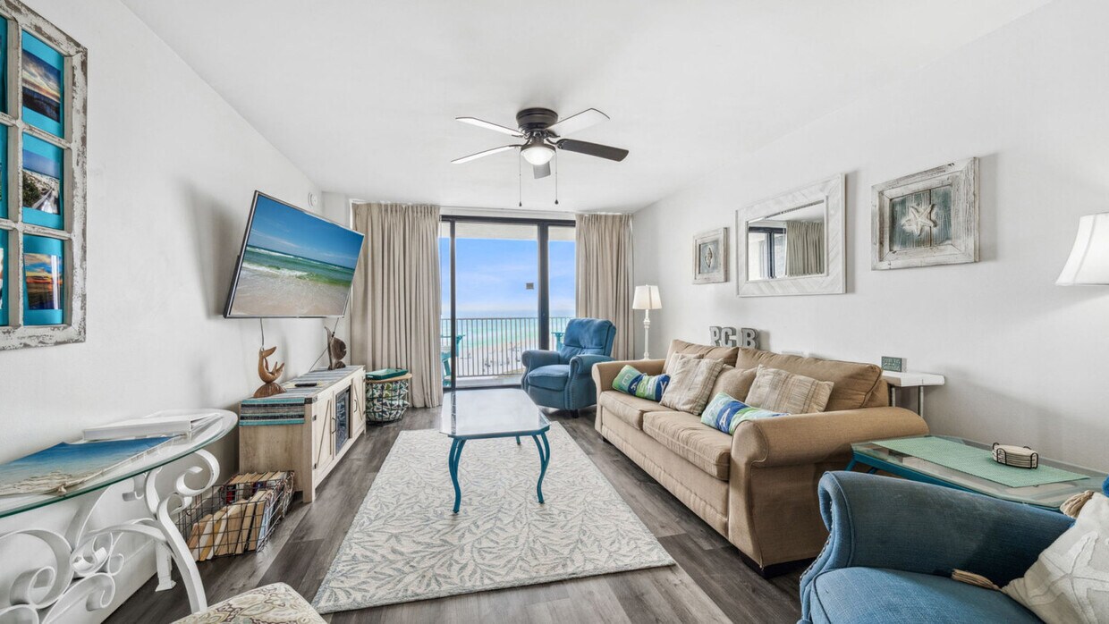Foto principal - 7205 Thomas Dr