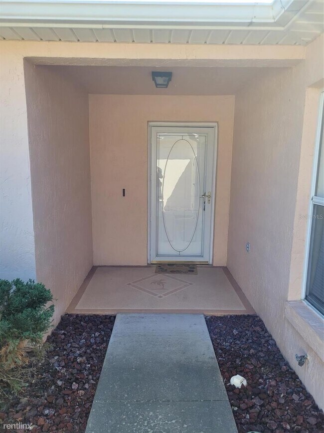 Foto del edificio - 2 br, 2 bath House - 1652 R Garcia Court