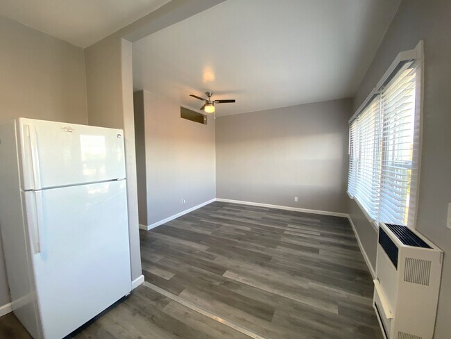 Foto del interior - 2044 International Blvd - Sunny Studios an...