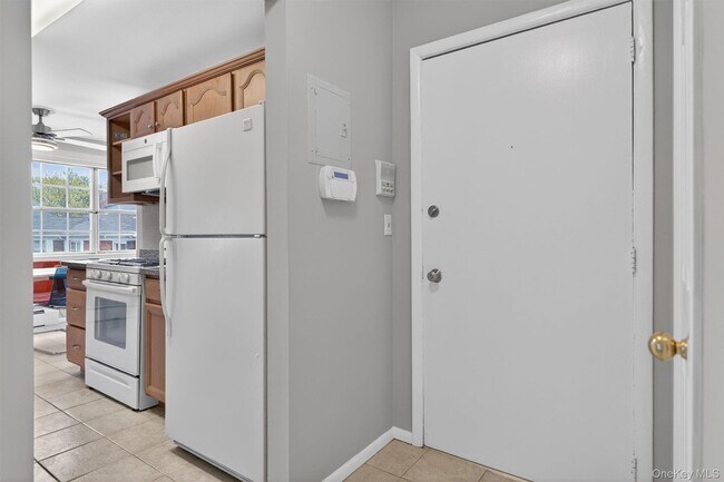 Foto del edificio - 31 Doxbury Ln