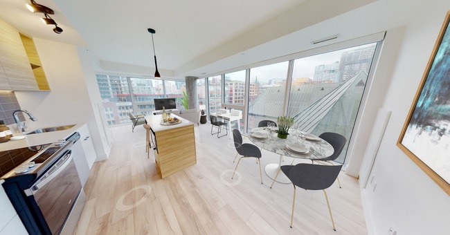 Building Photo - 1180 De Bleury