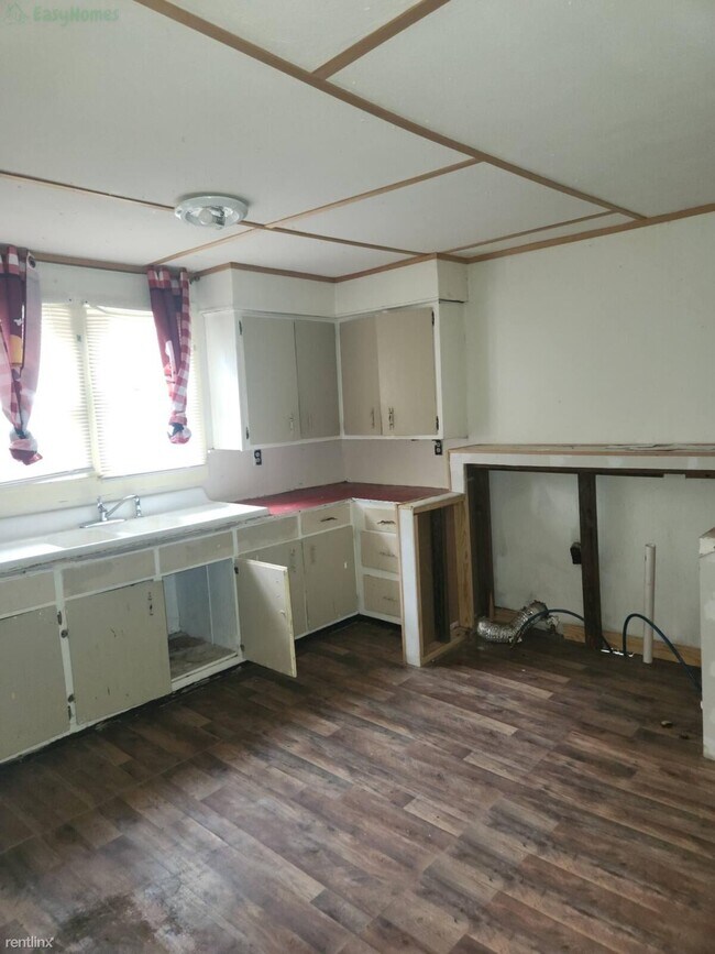 Foto del edificio - 3 br, 2 bath House - 116 Morey Street