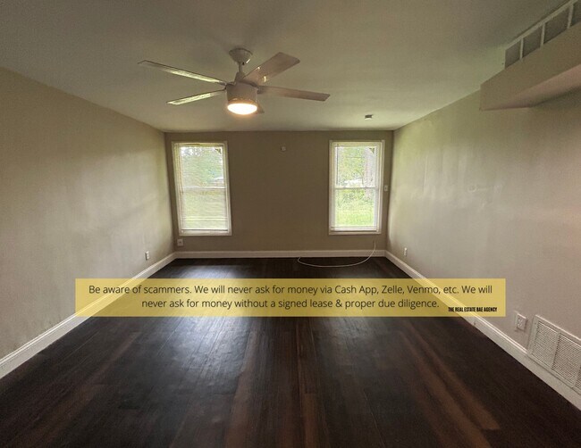 Building Photo - 8366 Graybirch Dr
