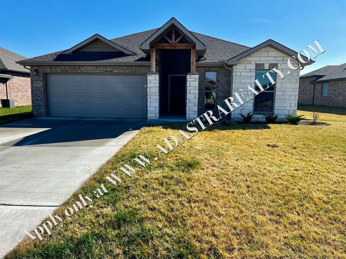 Primary Photo - 7513 Apache Dr