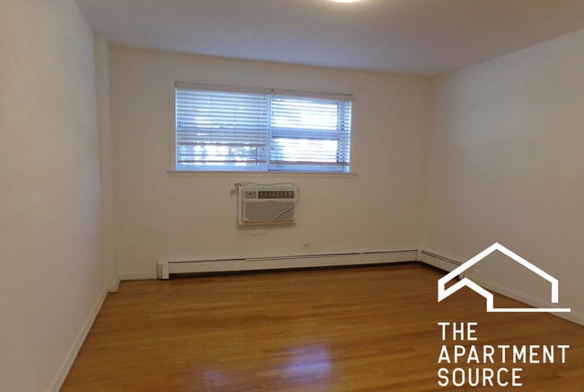 Foto del edificio - 8644 Skokie Blvd