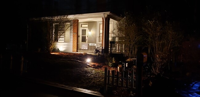 Building Photo - 351 Old Gilkeson Rd
