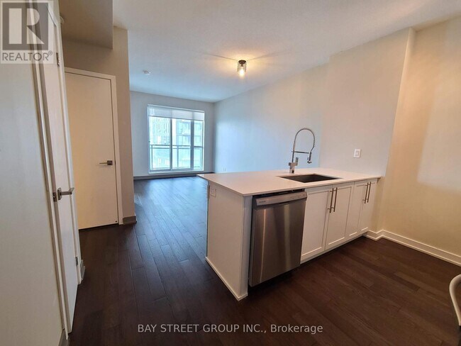 Photo du bâtiment - 4011 Brickstone Mews