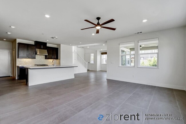 Building Photo - 7150 Kirigin Way