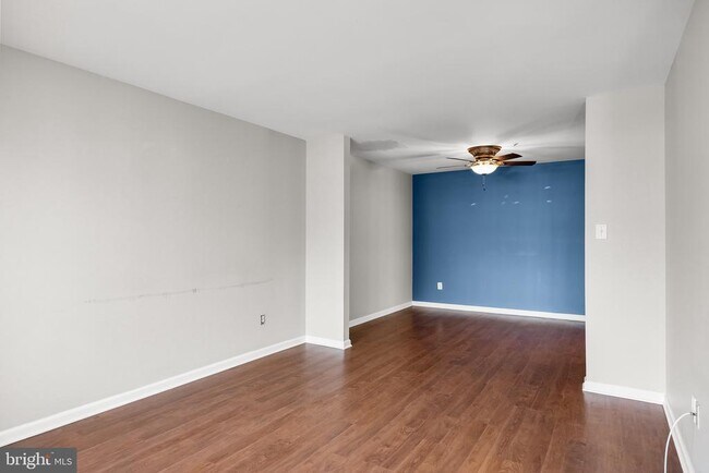 Foto del edificio - 1505 Beacon Hill Dr